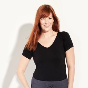 Knix ‘Don’t Sweat It’ Sweat-Proof T-Shirt Sz L